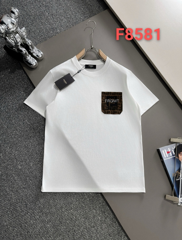 ブランドTシャツ正面デザイン